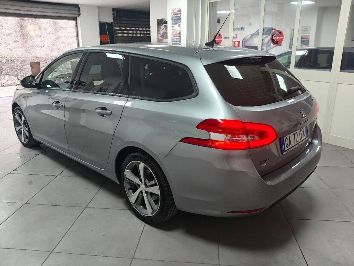 Peugeot 308 SW 1.5 bluehdi Style s&s 130cv eat8 (3)