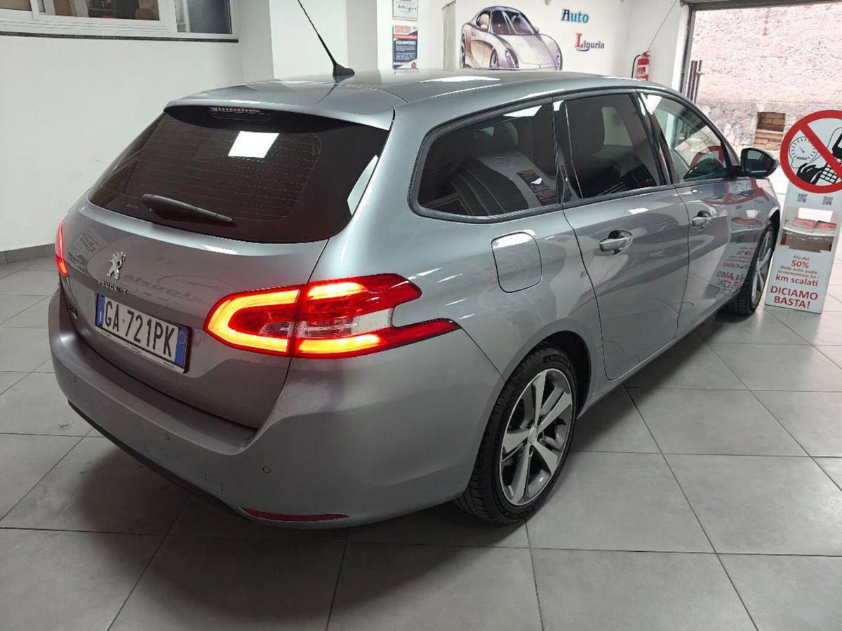 Peugeot 308 SW 1.5 bluehdi Style s&s 130cv eat8 (4)