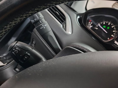 Peugeot 2008 VTi 82CV Allure (15)