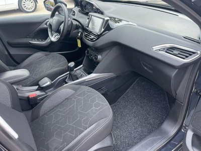 Peugeot 2008 VTi 82CV Active (11)