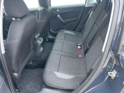 Peugeot 2008 VTi 82CV Active (16)