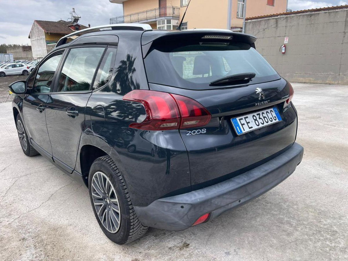 Peugeot 2008 VTi 82CV Active (7)