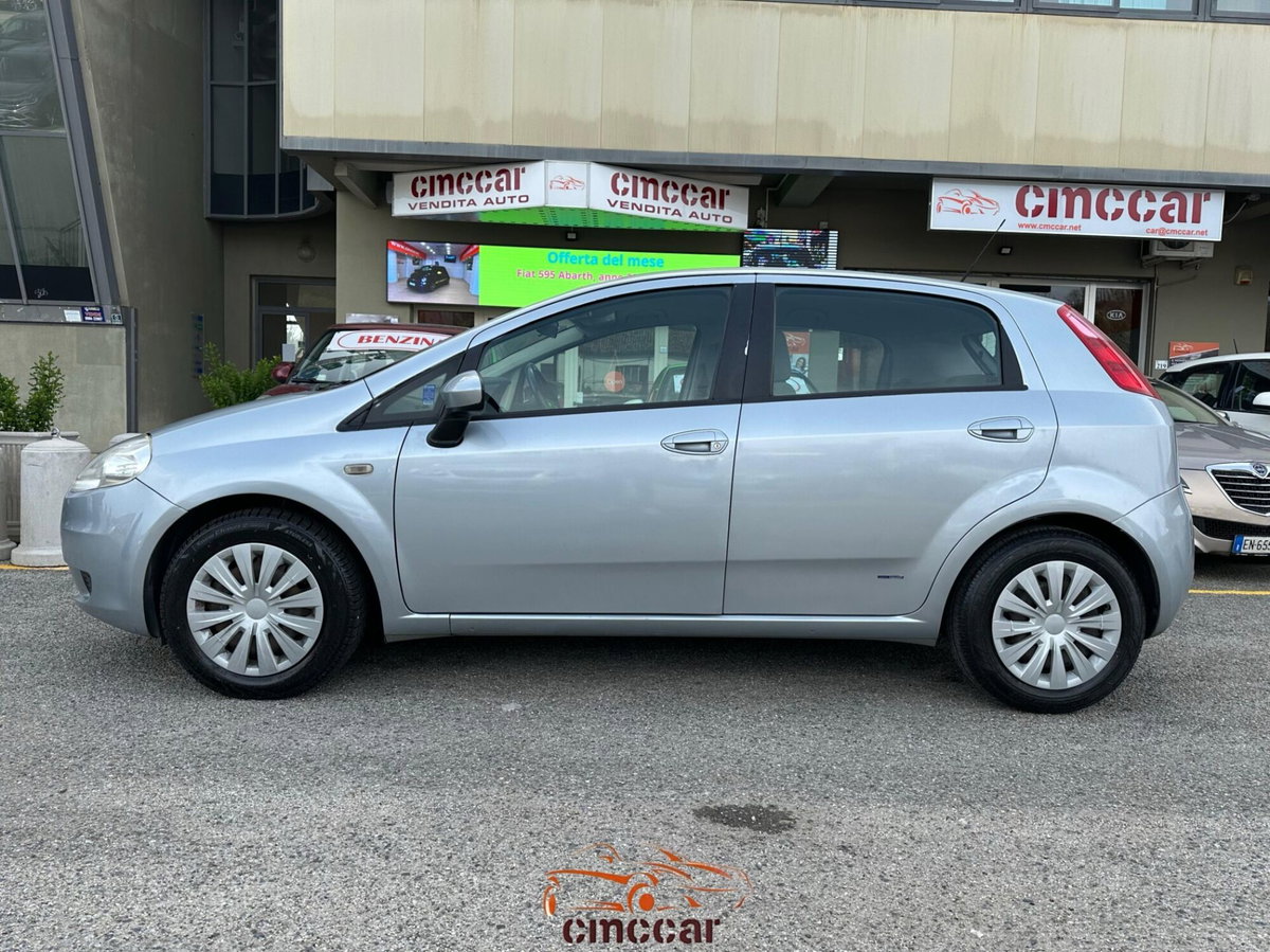 Fiat Grande Punto 1.3 MJT 90 CV 5 porte Emotion (3)