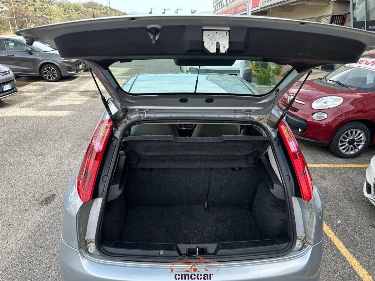 Fiat Grande Punto 1.3 MJT 90 CV 5 porte Emotion (5)