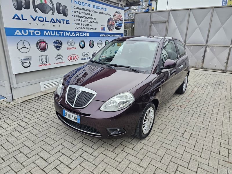 Lancia Ypsilon 1.2 New Oro