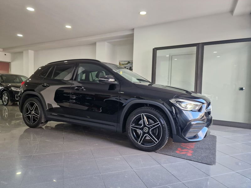 Mercedes-Benz GLA SUV 200 d Automatic 4Matic Premium
