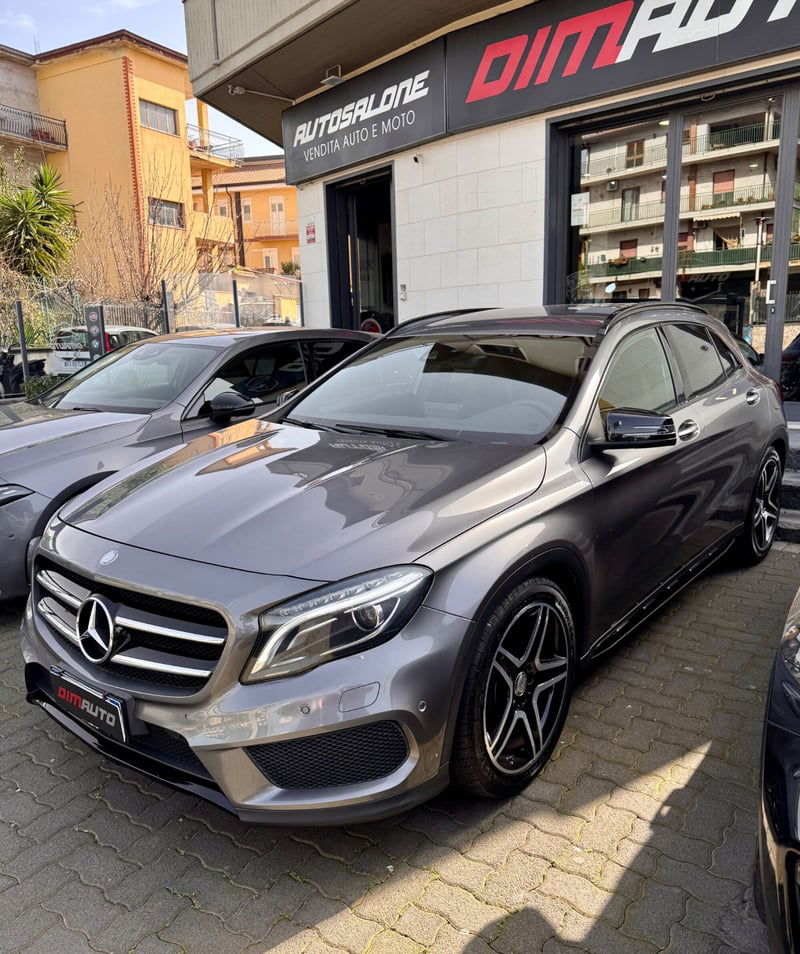 Mercedes-Benz GLA SUV 220 d Automatic Premium