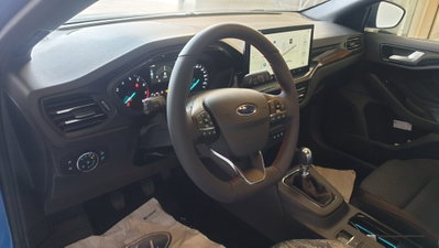 Ford Focus 1.0 EcoBoost 125 CV Start&Stop ST Line (7)