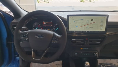 Ford Focus 1.0 EcoBoost 125 CV Start&Stop ST Line (9)