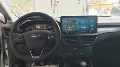 Ford Focus 1.0 EcoBoost Hybrid 125 CV Powershift 5p. Active X (7)