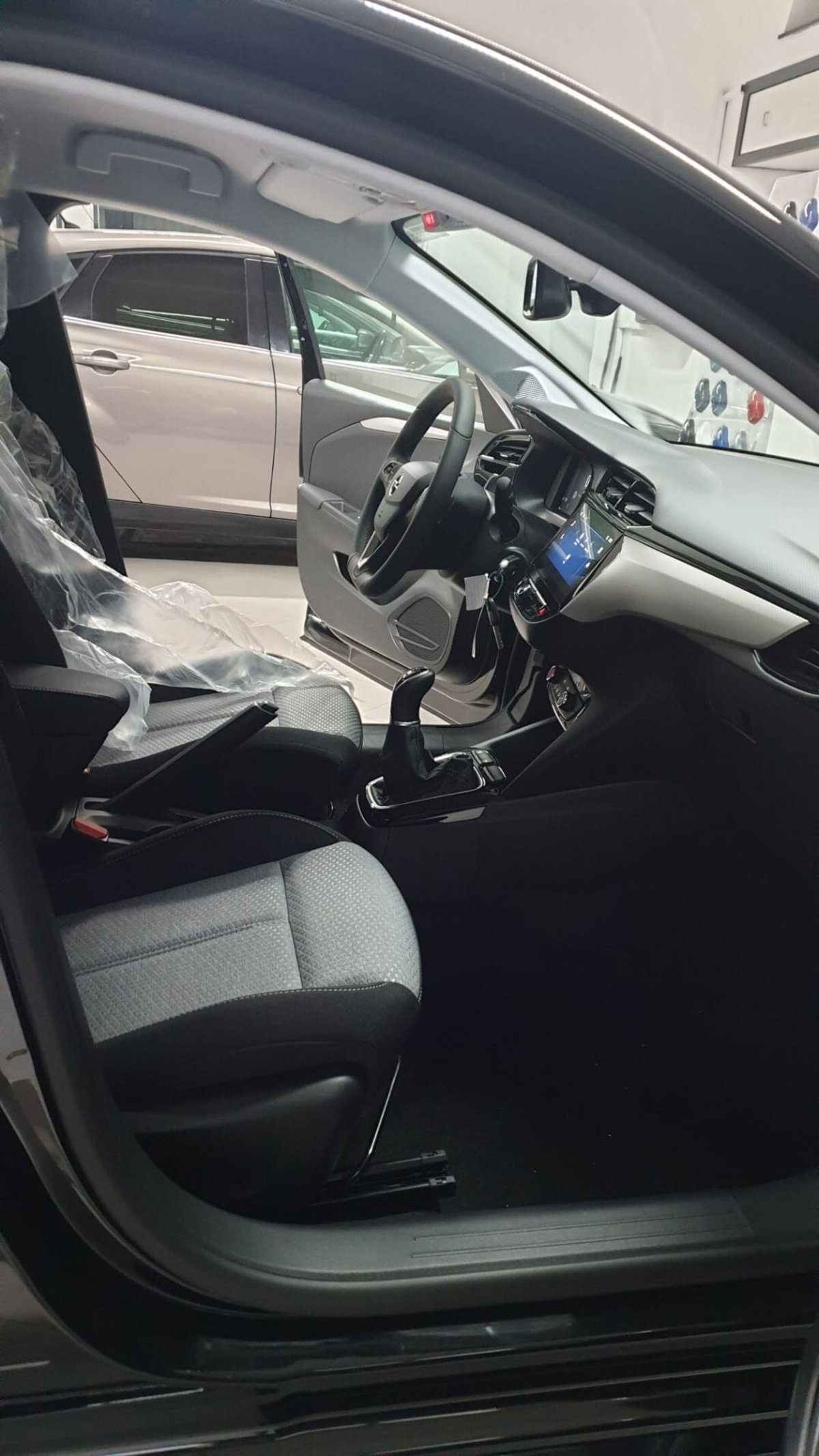 Opel Corsa 1.2 (11)