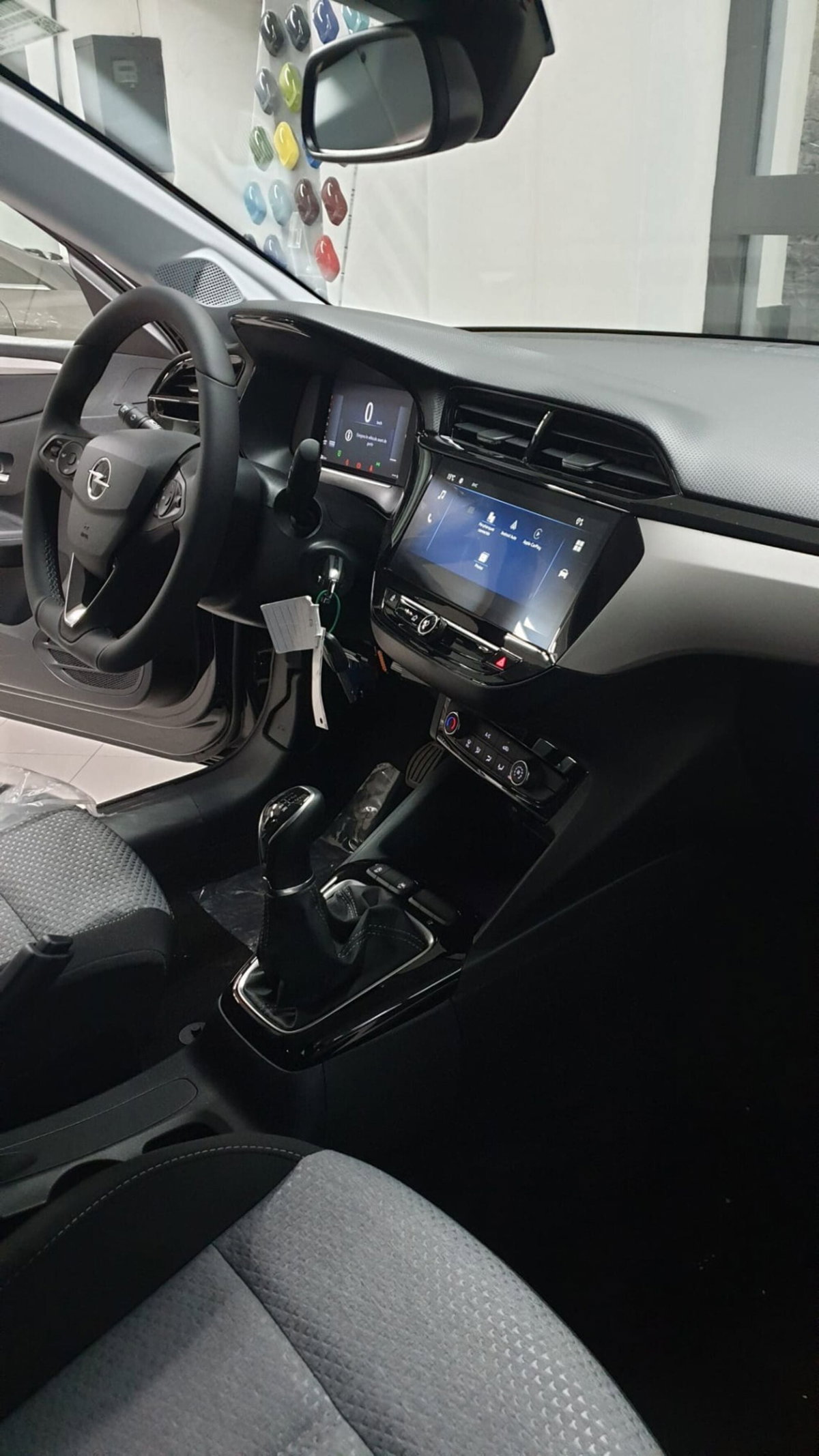 Opel Corsa 1.2 (8)