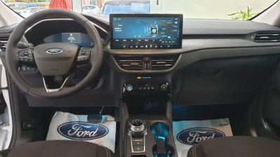 Ford Kuga 2.5 Full Hybrid 190 CV CVT 2WD ST-Line Design (13)