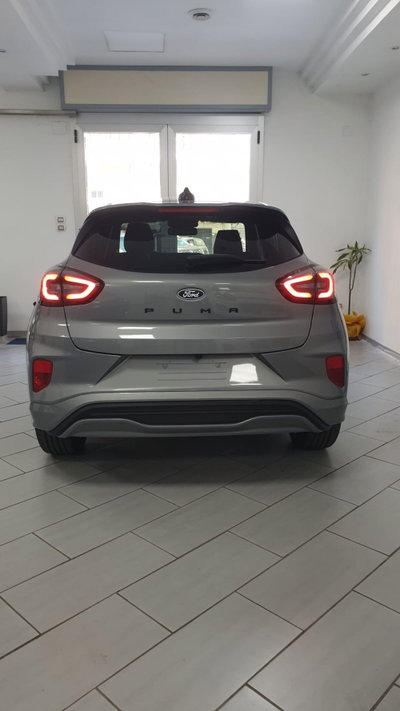 Ford Puma 1.0 EcoBoost Hybrid 125 CV S&S aut. ST-Line X (6)