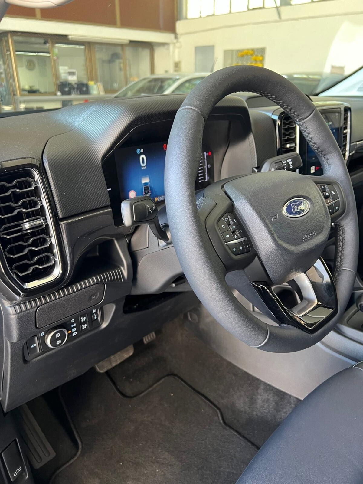Ford Ranger Pick-up 2.0 ecoblue doppia cabina Limited awd 205cv auto (9)