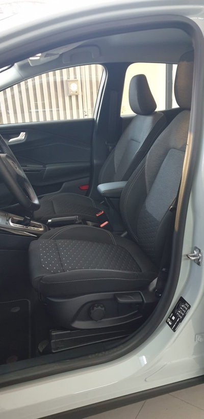 Ford Puma 1.0 EcoBoost Hybrid 125 CV S&S aut. Titanium Design (12)