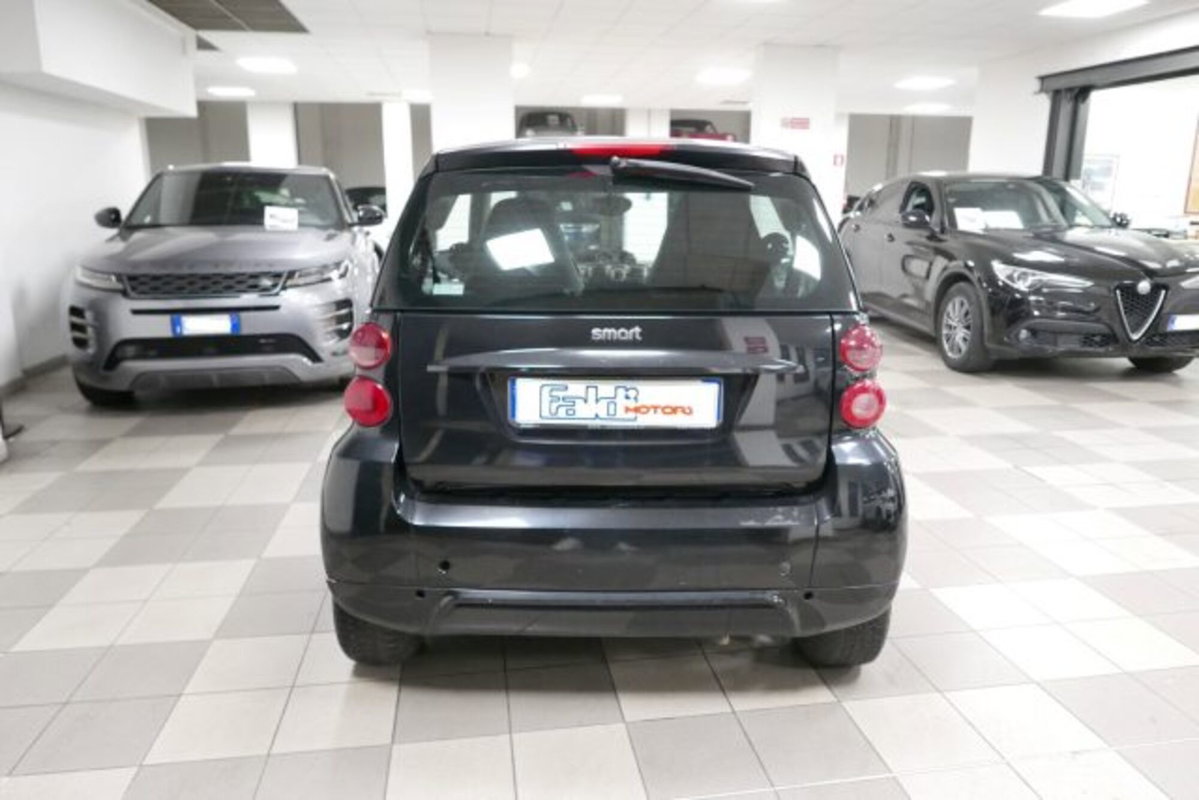 smart Fortwo 1000 52 kW coupé pulse (5)