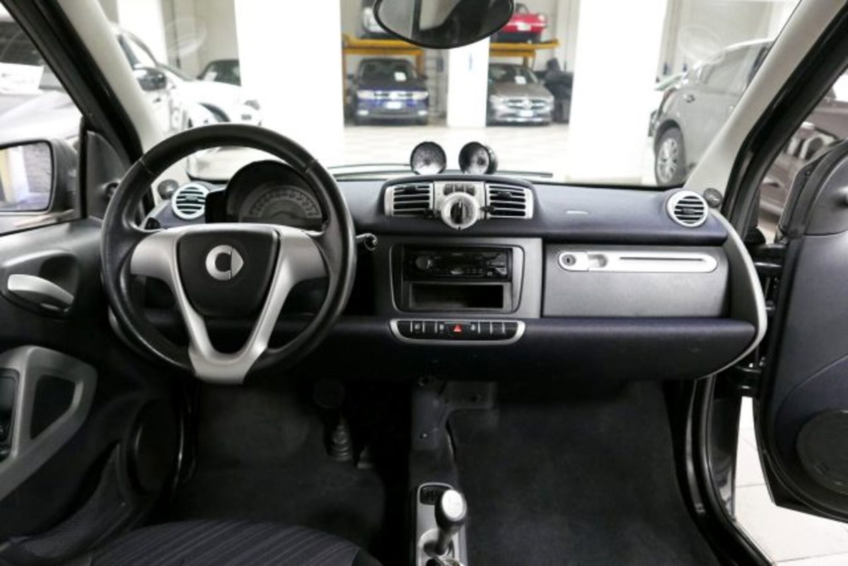 smart Fortwo 1000 52 kW coupé pulse (6)
