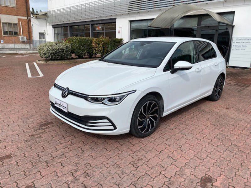 Volkswagen Golf 1.0 eTSI EVO DSG Life