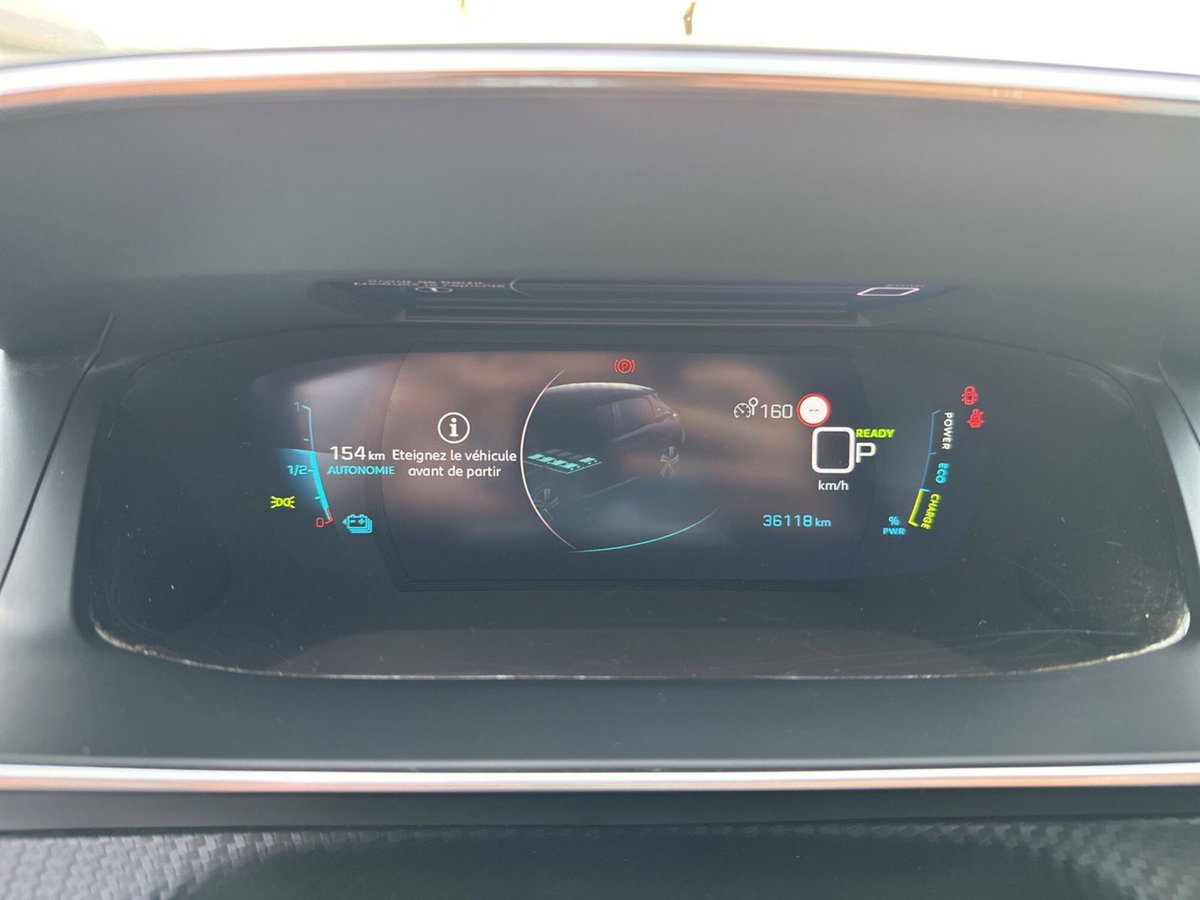 Peugeot 208 50 kWh Allure (15)