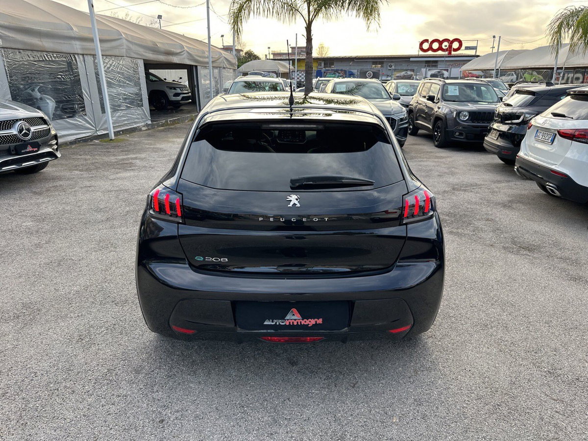 Peugeot 208 50 kWh Allure (4)