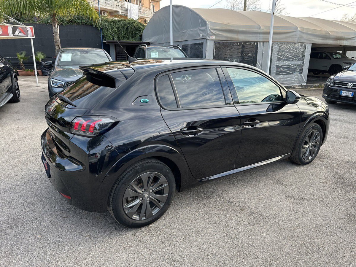Peugeot 208 50 kWh Allure (5)