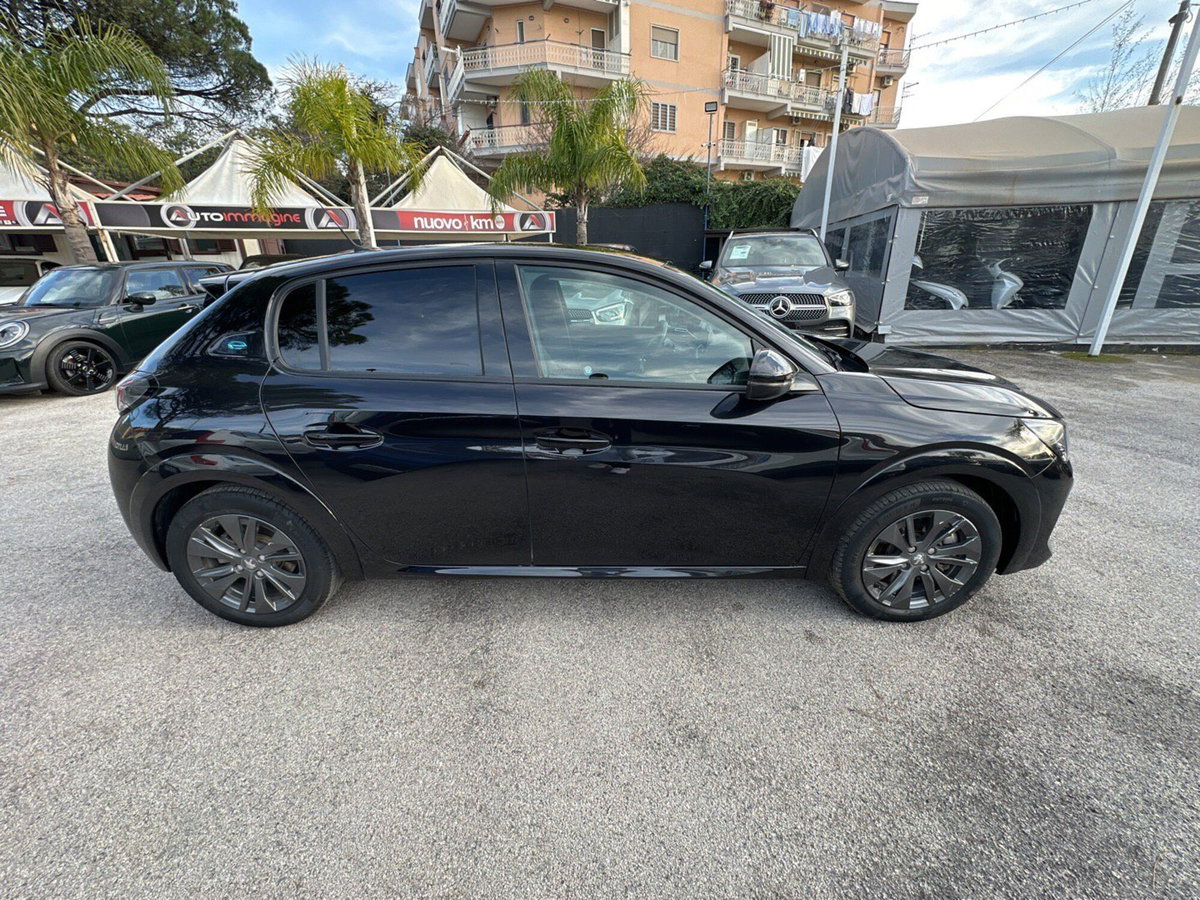 Peugeot 208 50 kWh Allure (6)