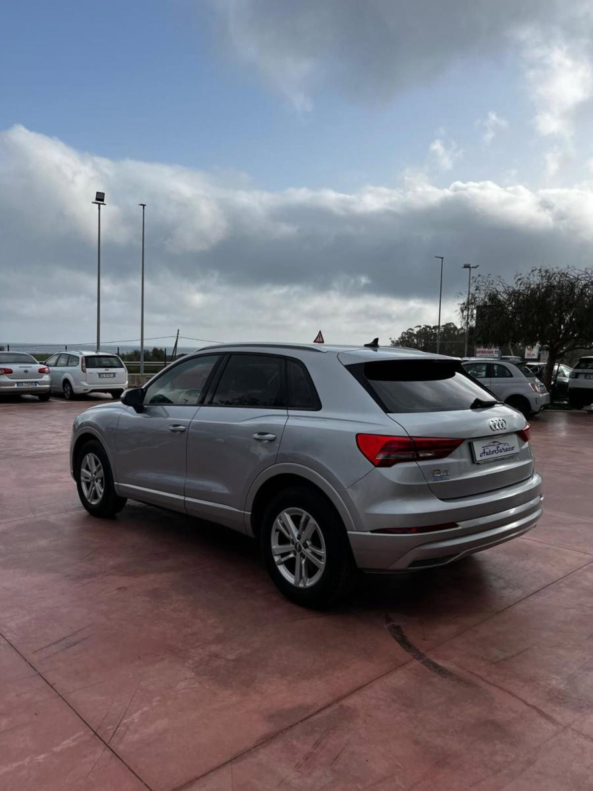 Audi Q3 2.0 TDI 150 CV (3)