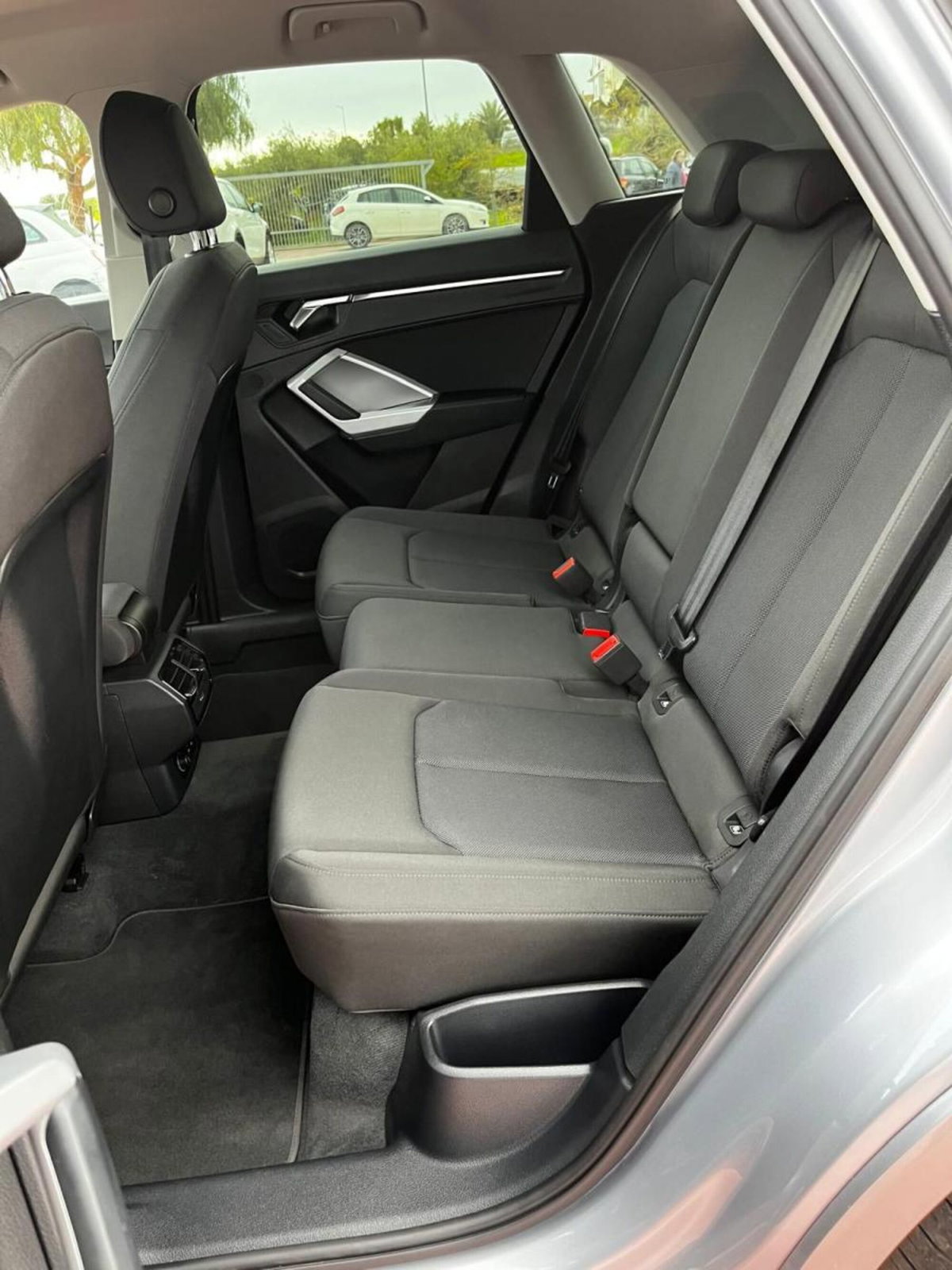 Audi Q3 2.0 TDI 150 CV (6)