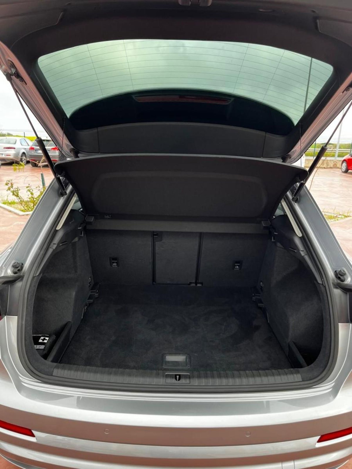 Audi Q3 2.0 TDI 150 CV (7)