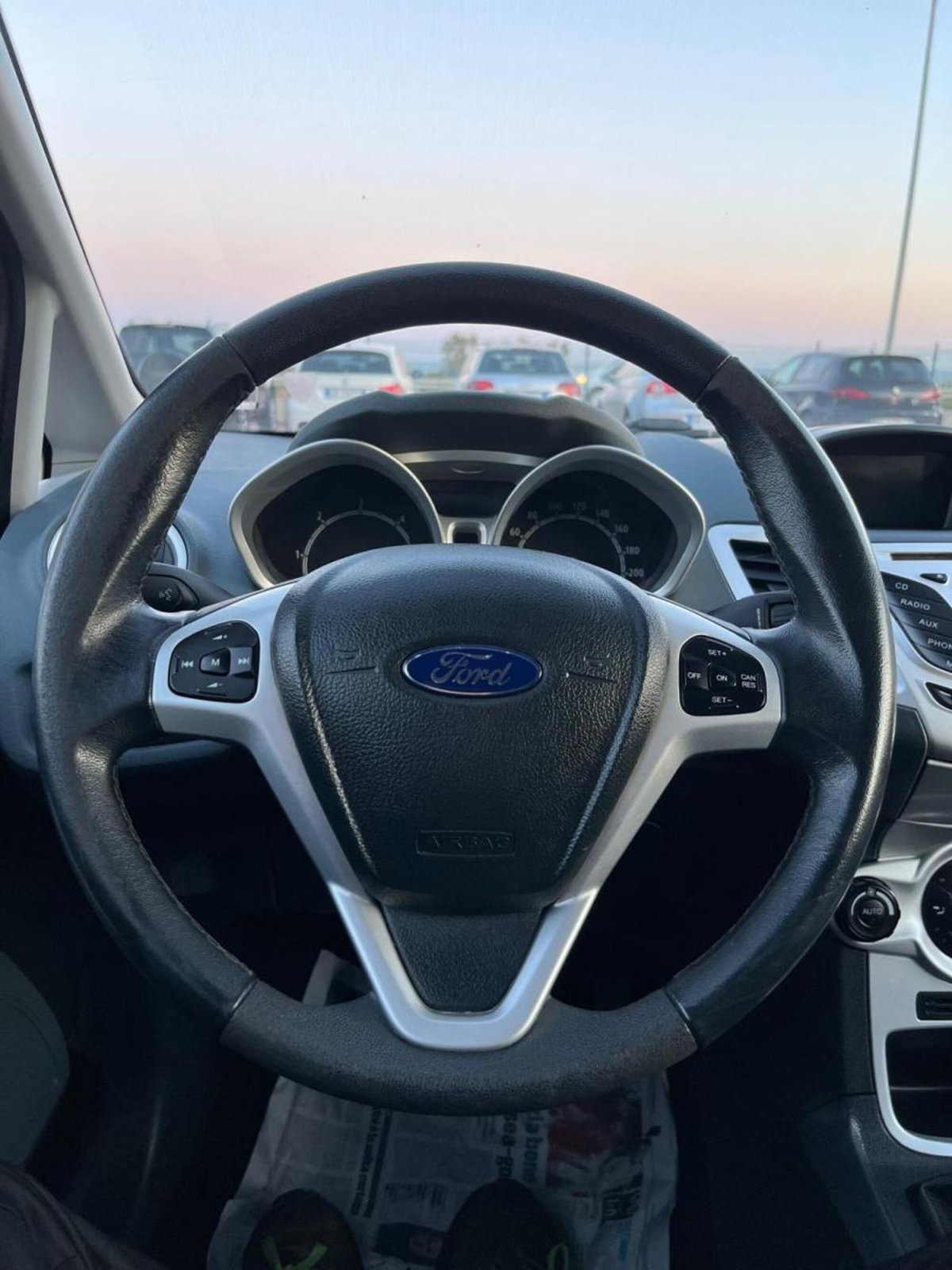 Ford Fiesta 1.4 TDCi 70CV 3 porte Titanium (9)