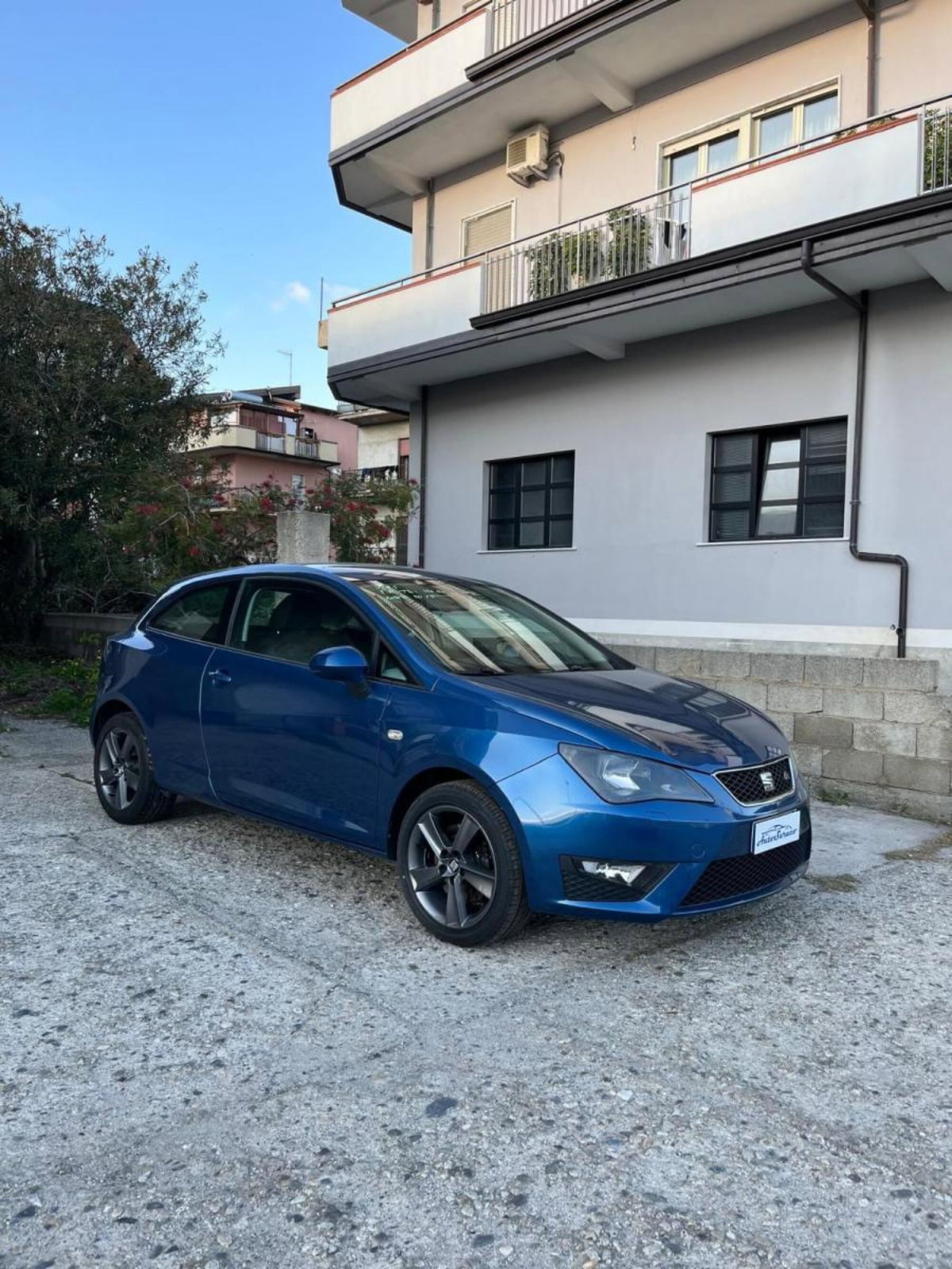 SEAT Ibiza SC 2.0 TDI CR DPF 3 porte FR (4)