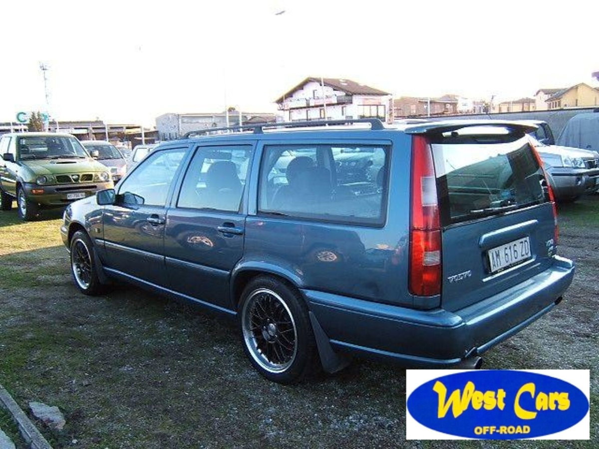 Volvo V70 2.0i turbo 20V cat T-5 AWD (4)