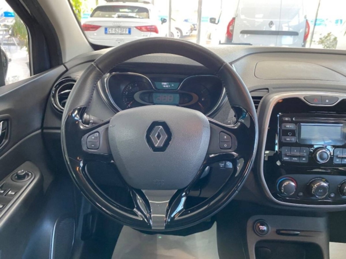 Renault Captur 1.5 dCi 8V 90 CV Start&Stop Zen (16)