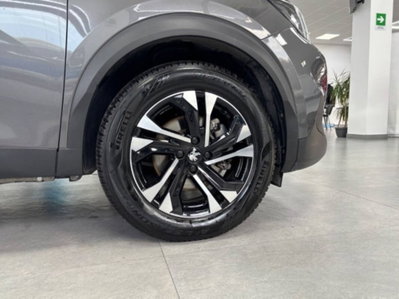 Peugeot 2008 BlueHDi 130 S&S EAT8 Allure Pack (8)