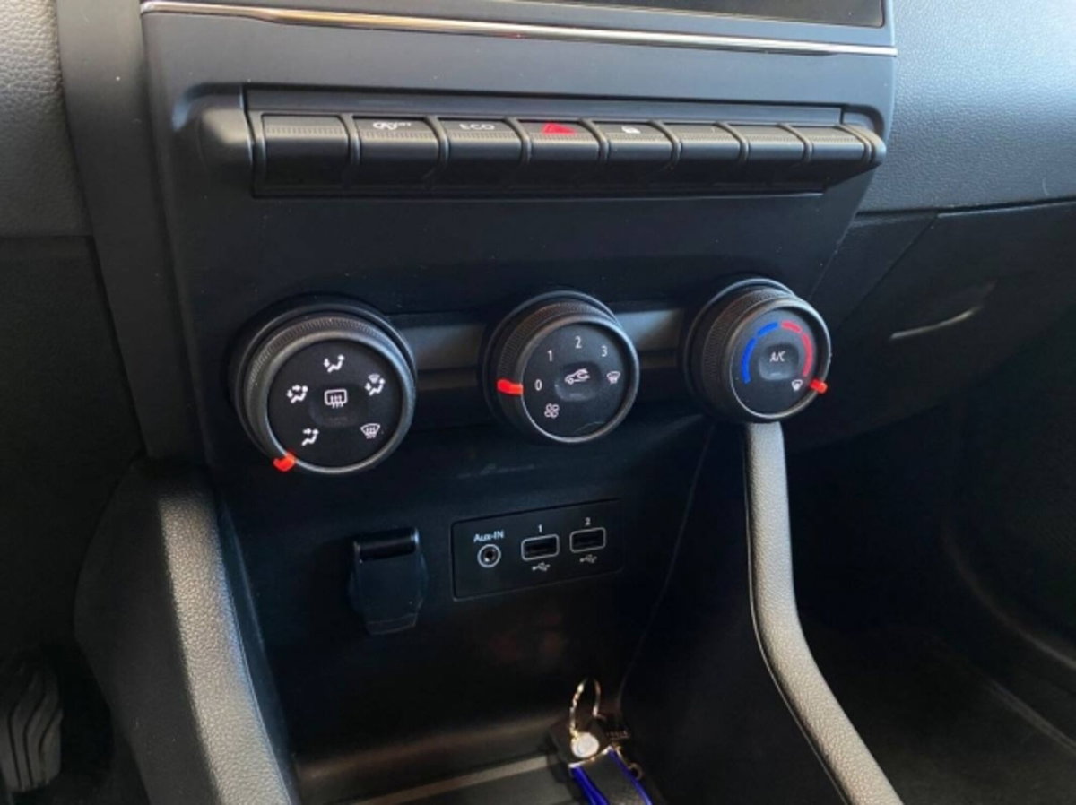 Renault Clio Blue dCi 85 CV 5 porte Business (17)