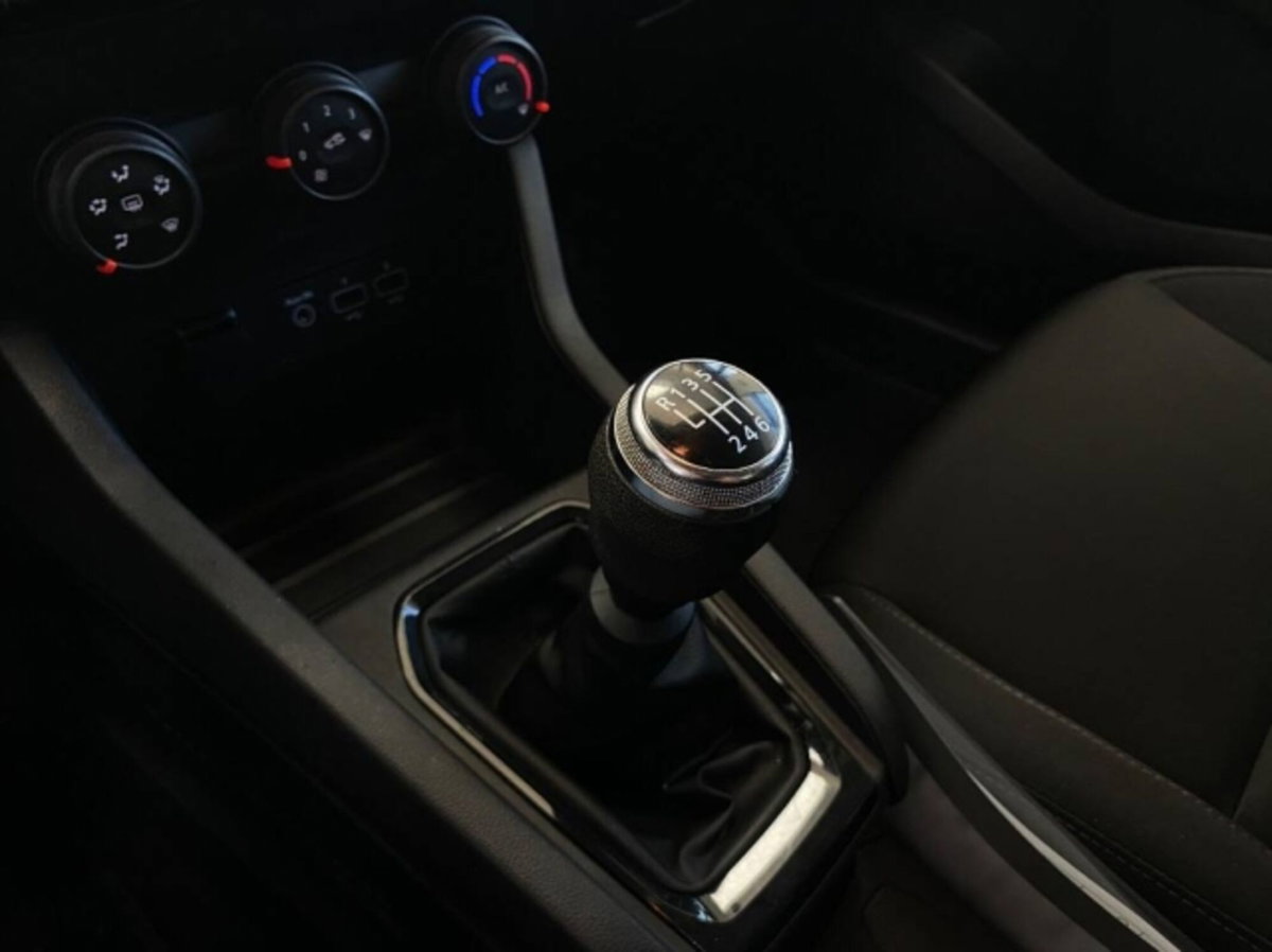 Renault Clio Blue dCi 85 CV 5 porte Business (18)