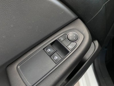 Renault Clio Blue dCi 85 CV 5 porte Business (9)