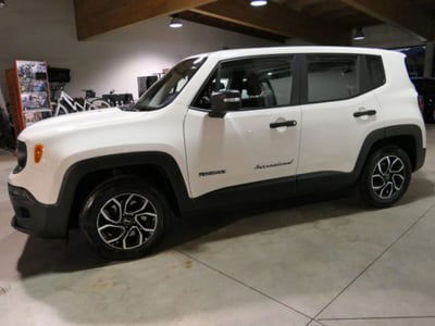 Jeep Renegade 1.6 E-TorQ EVO Sport usata