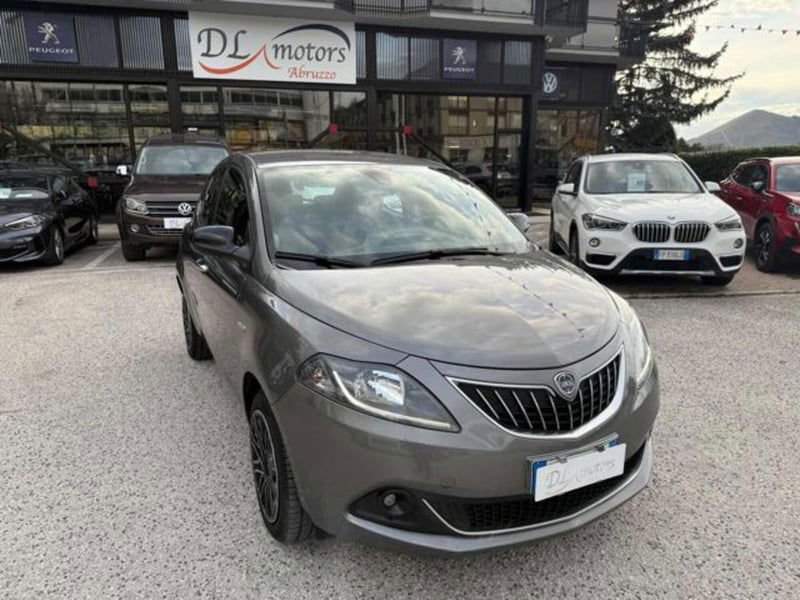 Lancia Ypsilon 1.0 FireFly 5 porte S&S Hybrid Ecochic A. Ferretti