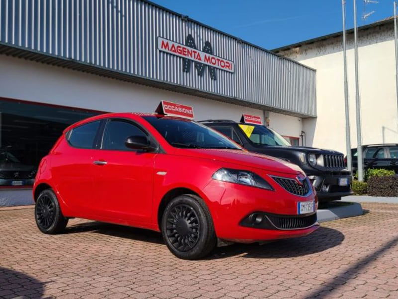 Lancia Ypsilon 1.0 FireFly 5 porte S&S Hybrid Ecochic UnYca