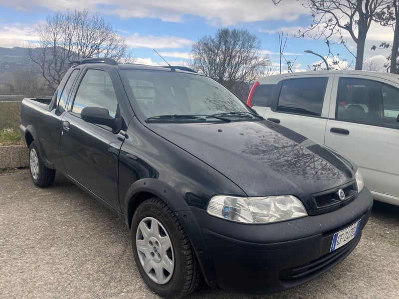 Fiat Strada 1.9 JTD Pick-up