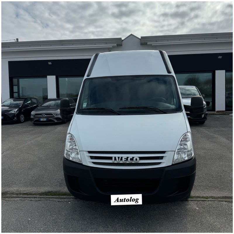 Iveco Daily Furgone 35C18HV BTor 3.0 HPT PLM-TM-RG Furgone