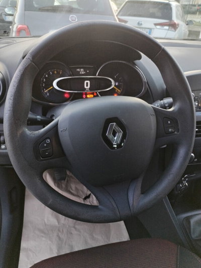 Renault Clio Sporter 1.2 75CV Wave (13)