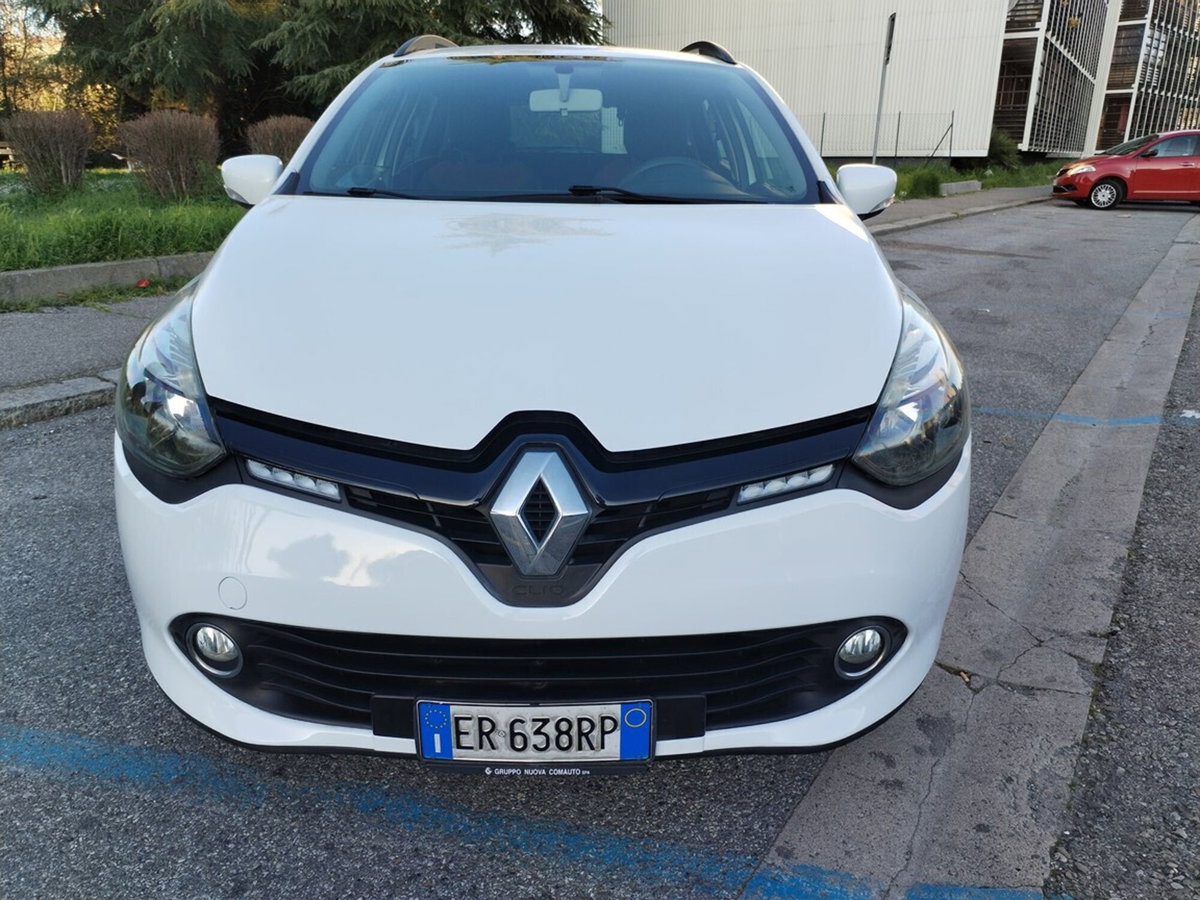 Renault Clio Sporter 1.2 75CV Wave (9)