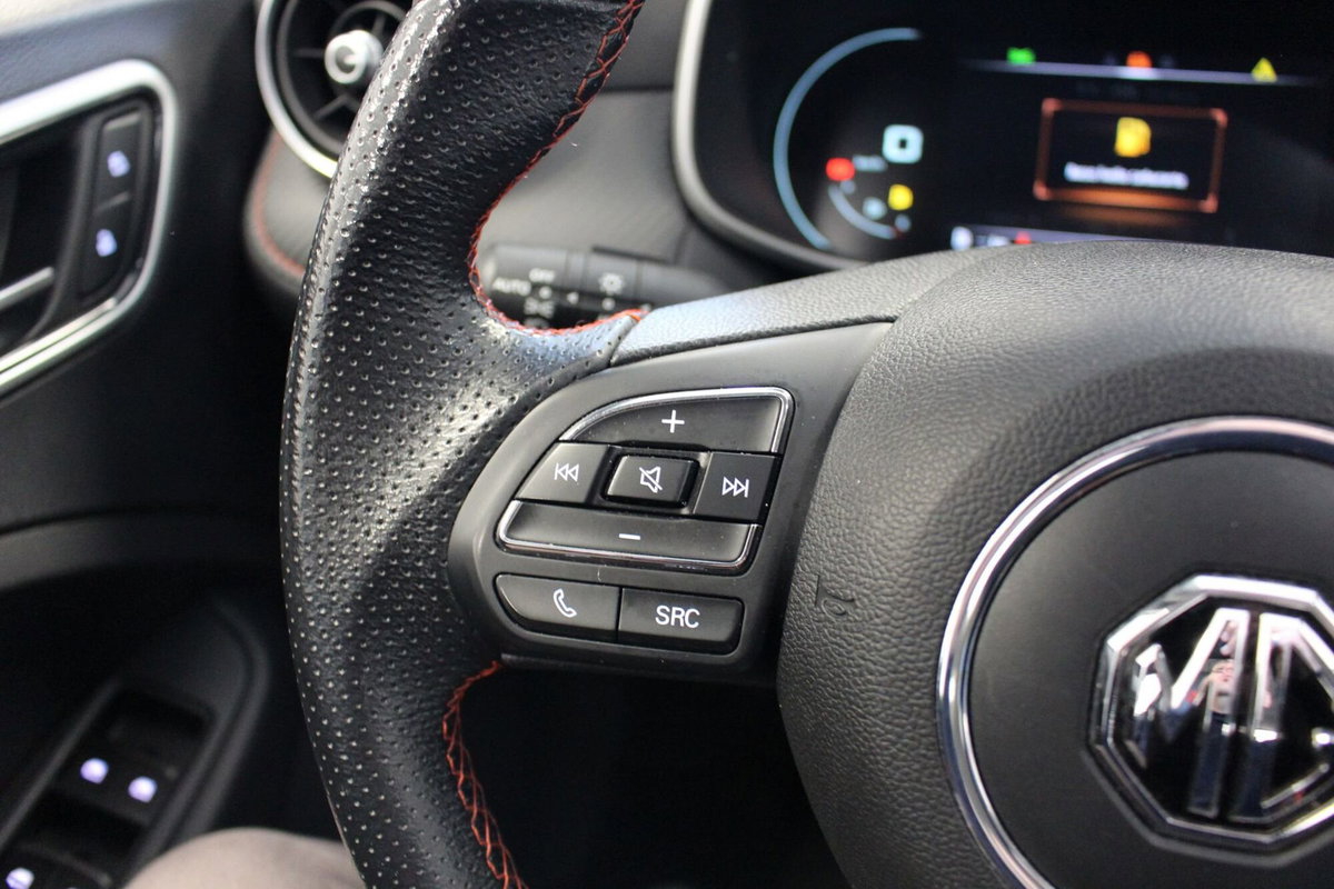 Mg ZS ZS 1.5 Luxury (12)