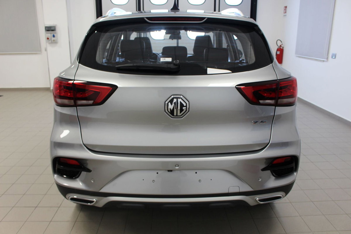 Mg ZS ZS 1.5 Luxury (5)