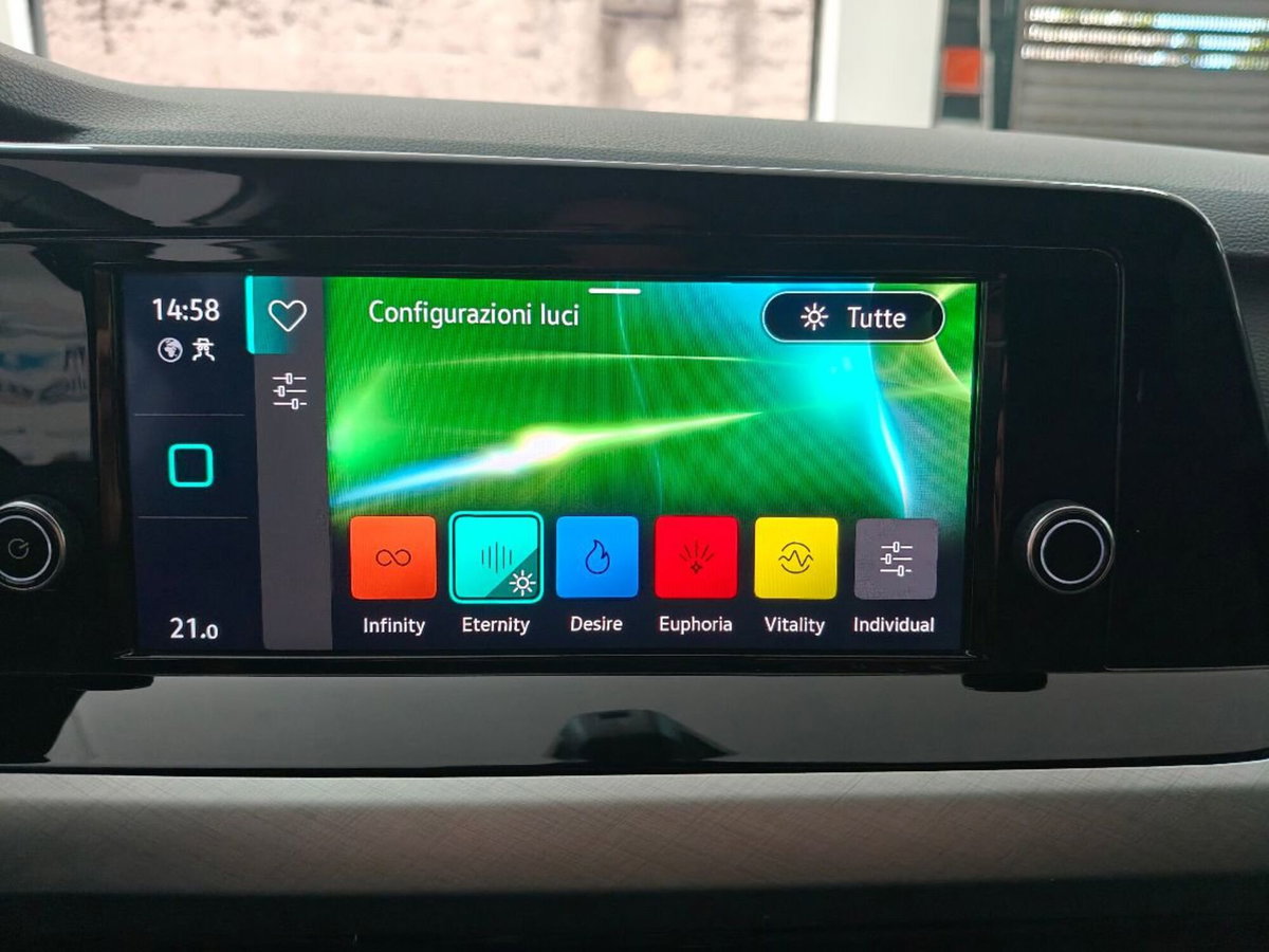 Volkswagen Golf 1.5 TSI EVO ACT Life (16)