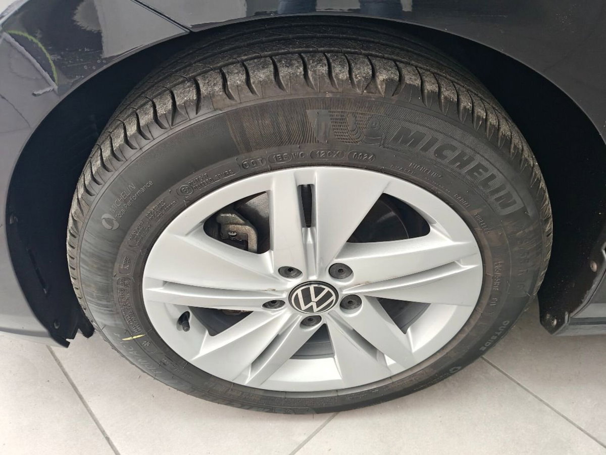 Volkswagen Golf 1.5 TSI EVO ACT Life (20)