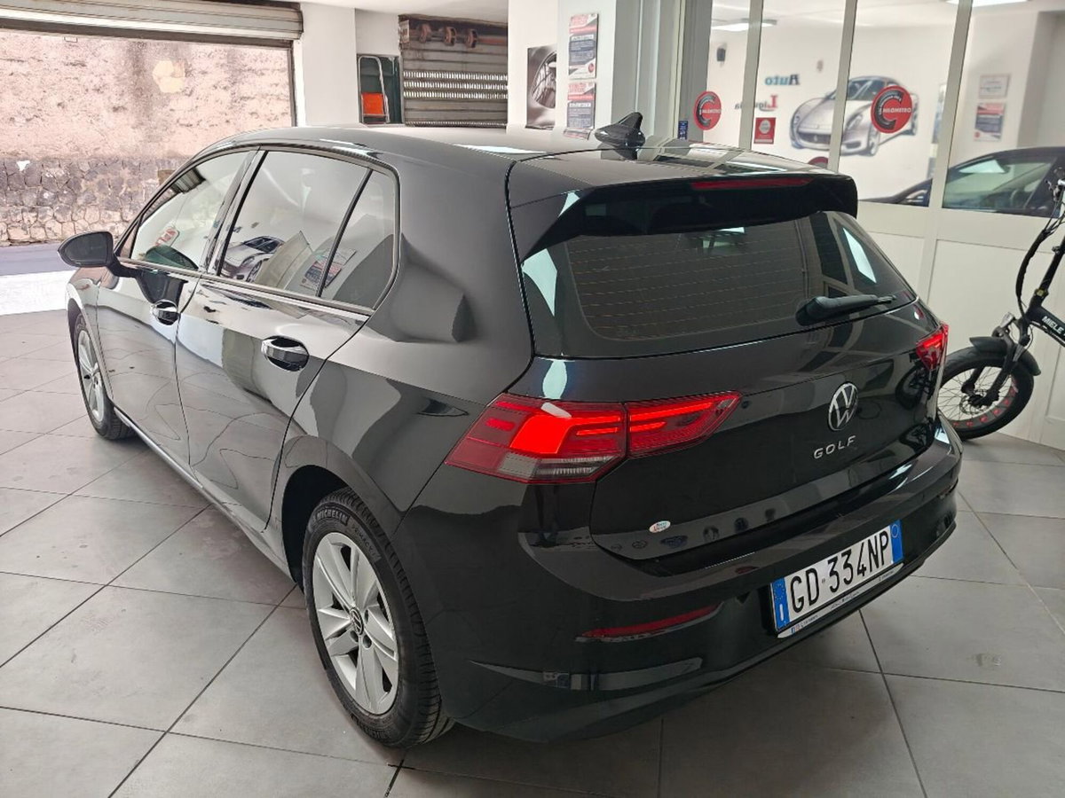 Volkswagen Golf 1.5 TSI EVO ACT Life (5)